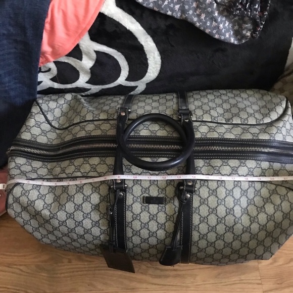 Rolling Gucci coated canvas duffle !!!🔥🔥🔥🔥🔥🔥 - Picture 7 of 8